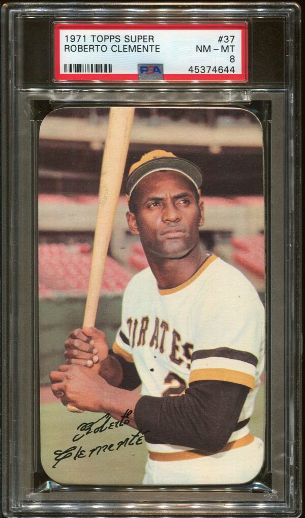 1971 Topps Super #37 Roberto Clemente PSA 8 Baseball Card